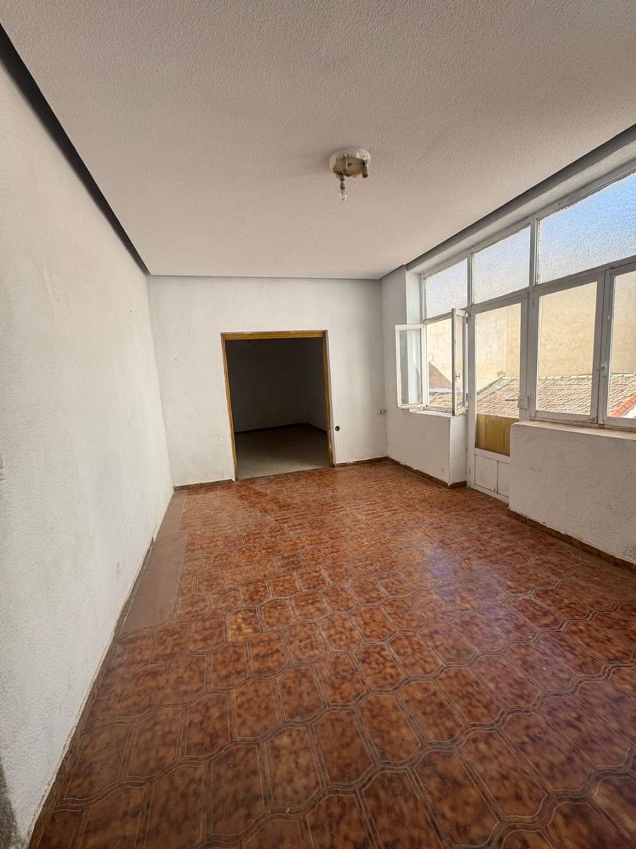 5 sovrum Lägenhet till salu i Guardamar del Segura - 263 000 € (Ref: 10050810)