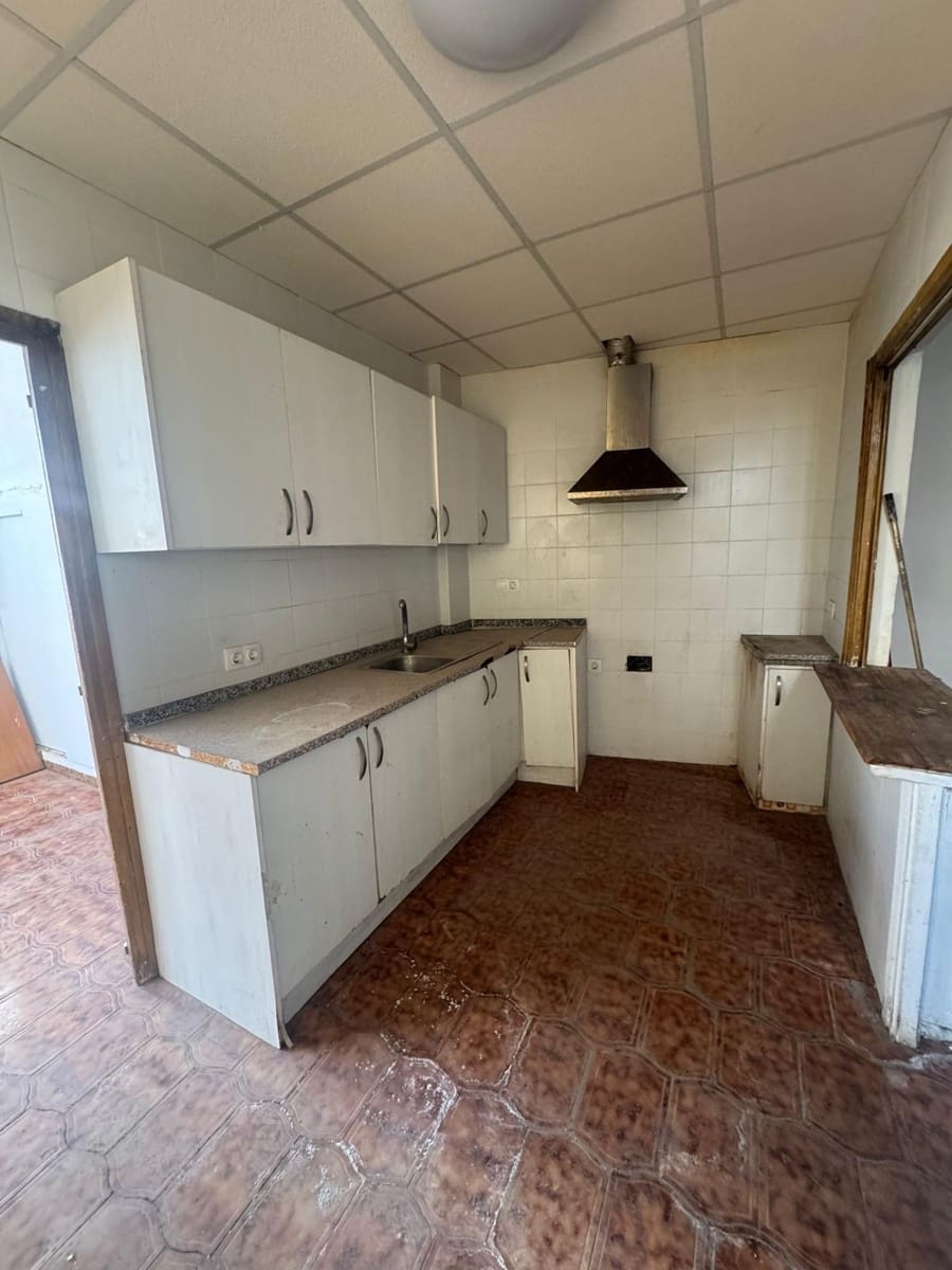 5 sovrum Lägenhet till salu i Guardamar del Segura - 263 000 € (Ref: 10050810)