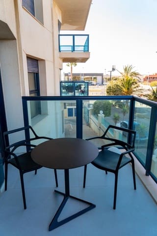 2 Zimmer Apartment zu verkaufen in La Veleta, Torrevieja mit Pool - 275.000 € (Ref: 10050813)