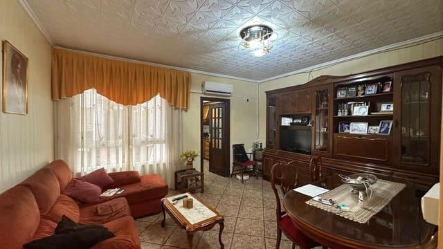 4 makuuhuone Huoneisto myytävänä paikassa Antonio Machado, Torrevieja - 259 900 € (Ref: 10050827)