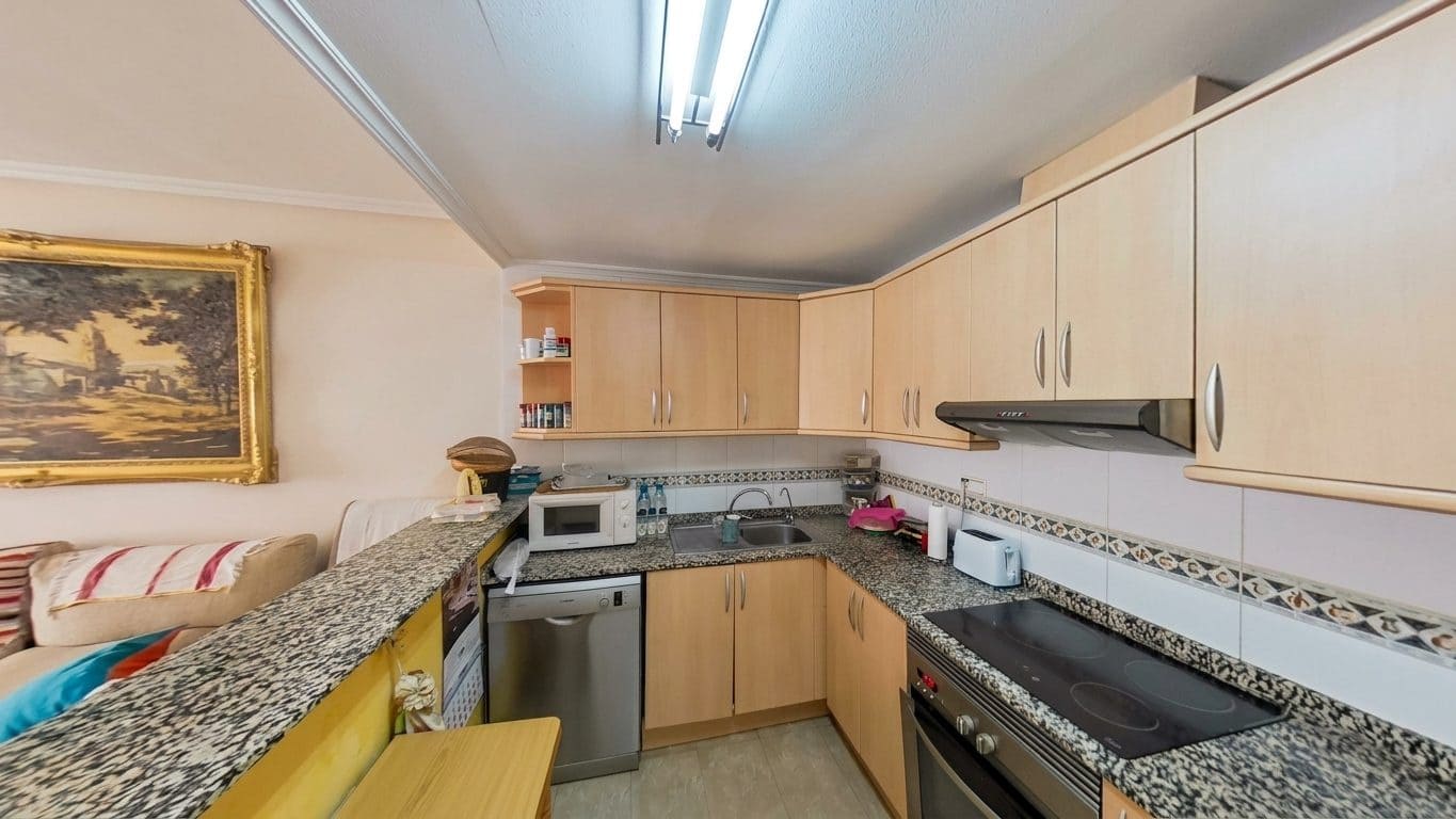 4 sovrum Lägenhet till salu i Torrevieja - 171 000 € (Ref: 10050833)
