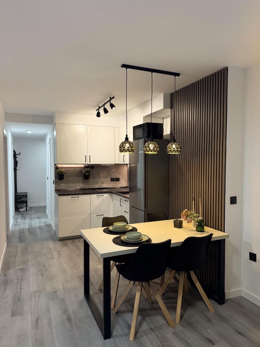2 bedroom Apartment for sale in Torrevieja - € 199,900 (Ref: 10050837)