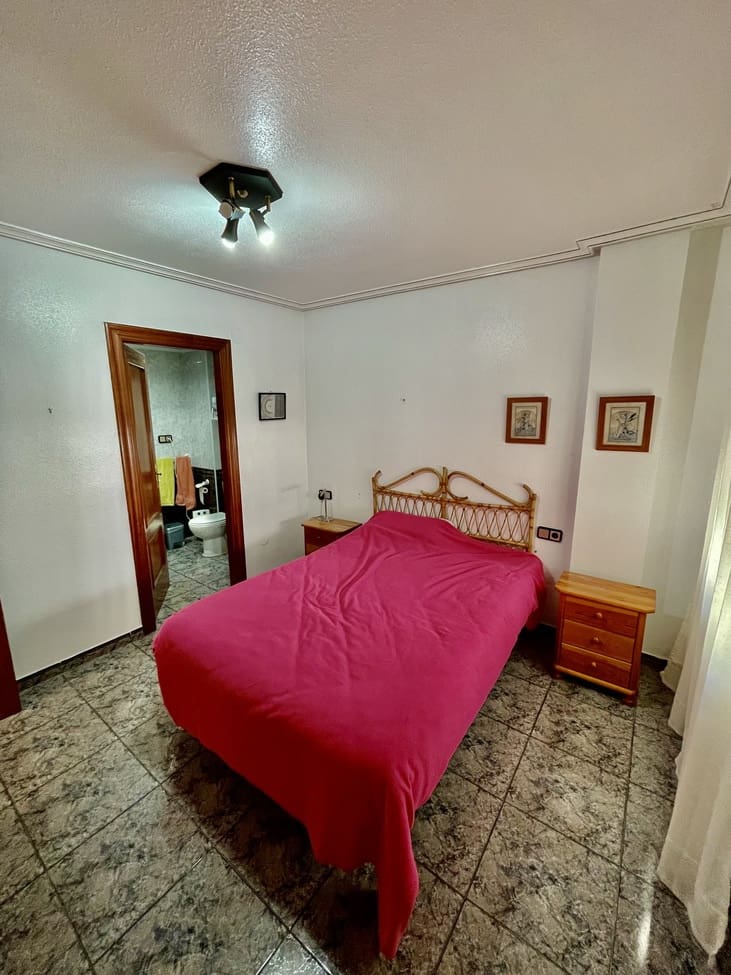 3 quarto Apartamento para venda em Torrevieja - 194 000 € (Ref: 10050840)