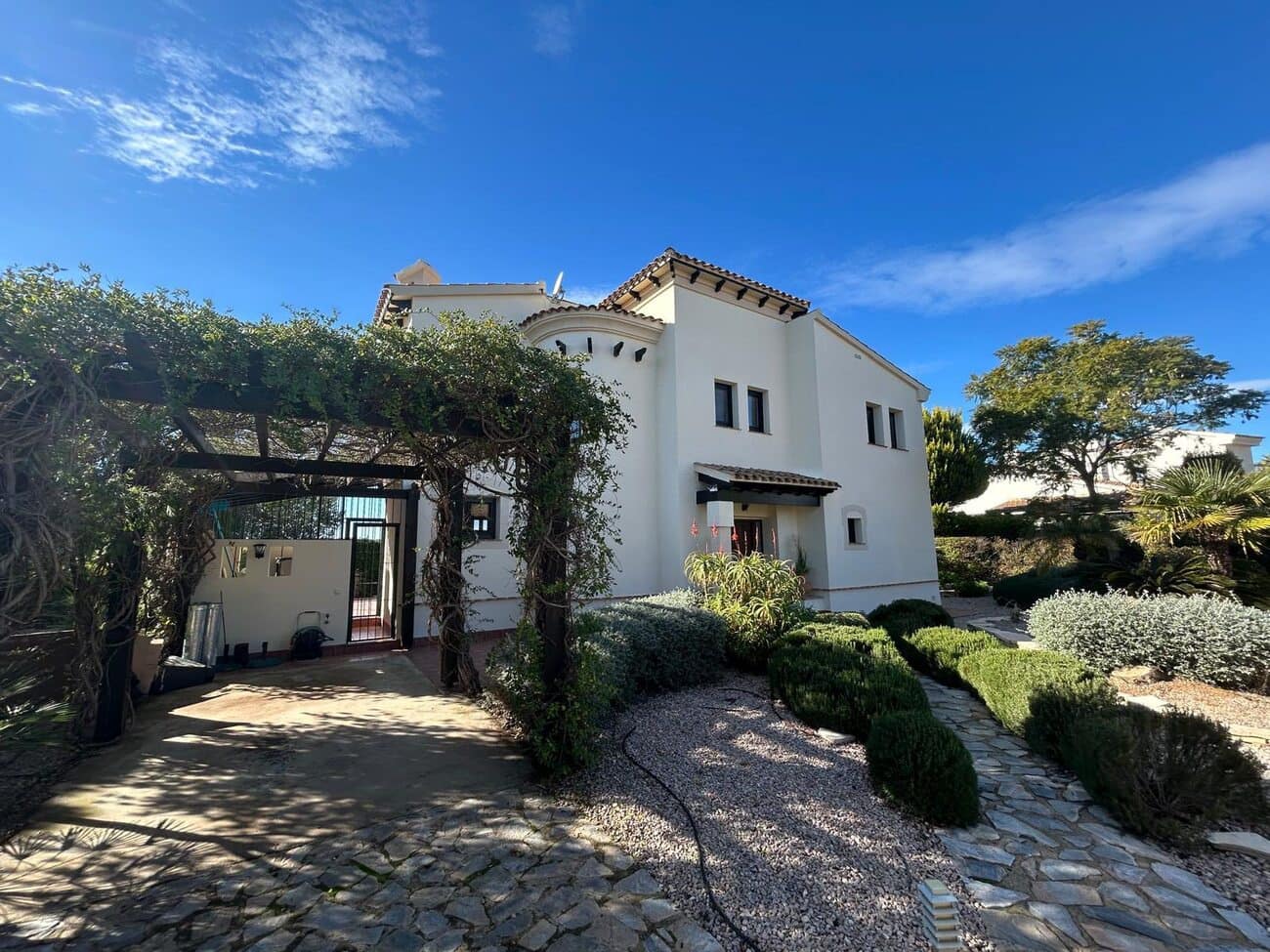 3 chambre Villa/Maison à vendre à Hacienda del Alamo - 469 000 € (Ref: 10050842)