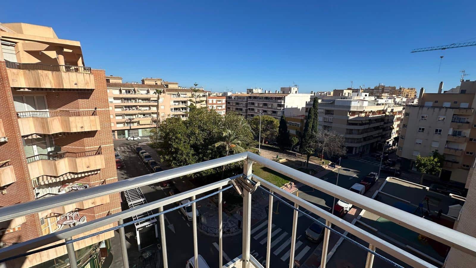 Apartamento de 3 habitaciones en Torrevieja en venta - 249.900 € (Ref: 10050845)