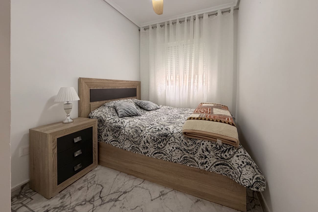 3 soveværelse Lejlighed til salg i Torrevieja - € 175.000 (Ref: 10050847)