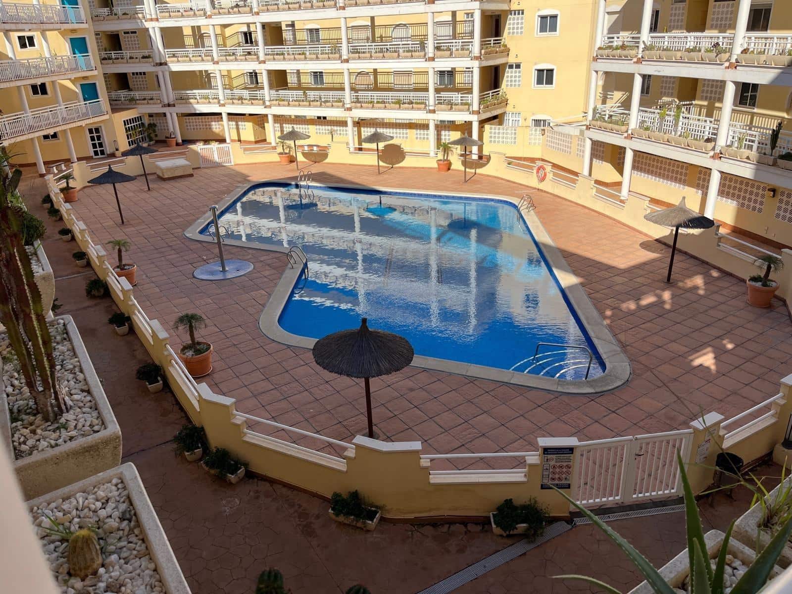 3 soveværelse Lejlighed til salg i Orihuela Costa med swimmingpool - € 349.900 (Ref: 10050852)