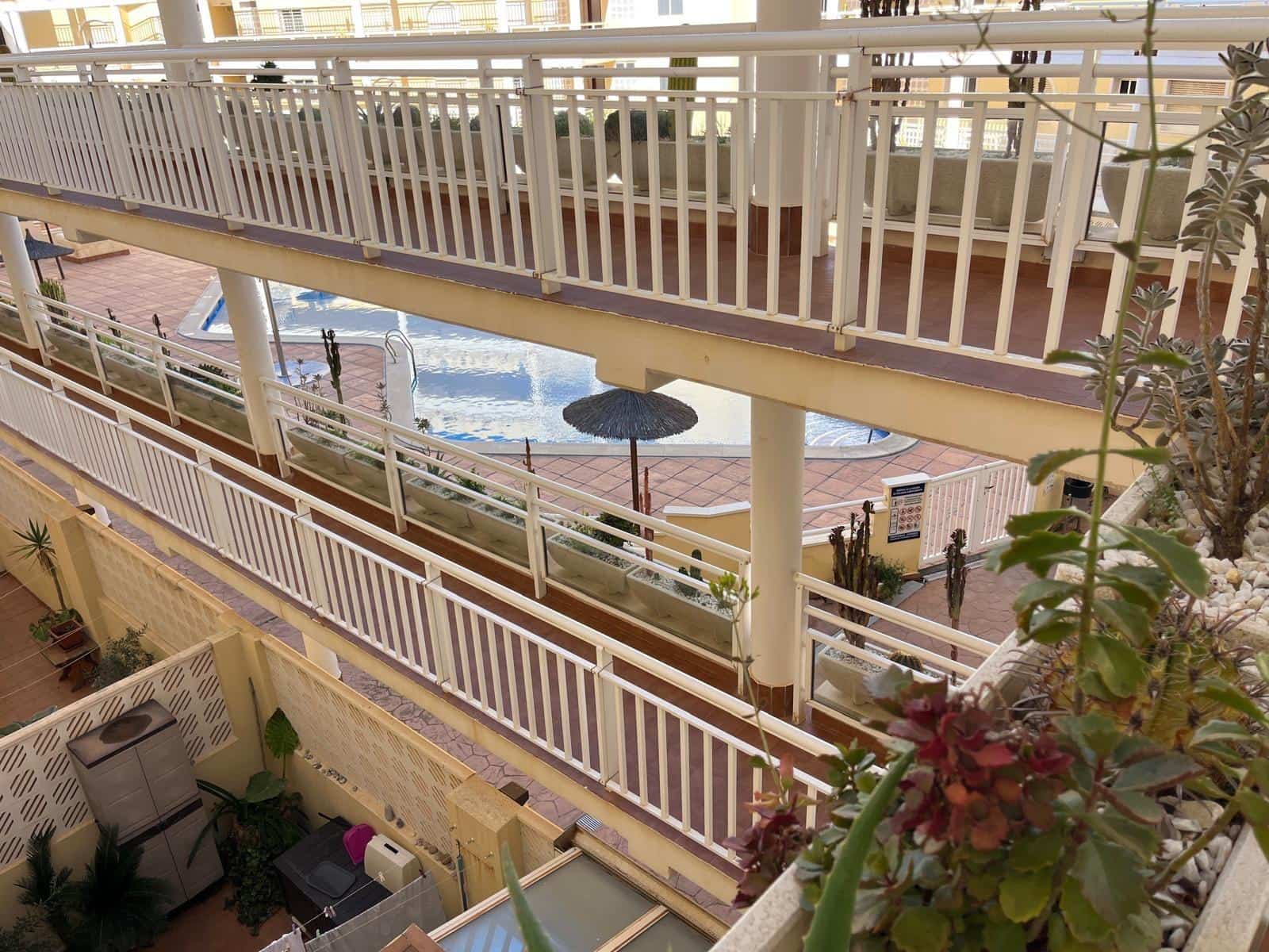 3 soveværelse Lejlighed til salg i Orihuela Costa med swimmingpool - € 349.900 (Ref: 10050852)