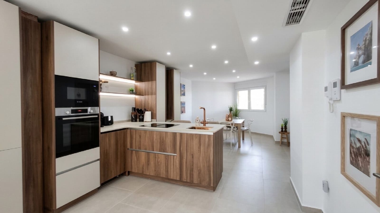 2 sovrum Lägenhet till salu i Torrevieja - 279 000 € (Ref: 10050881)
