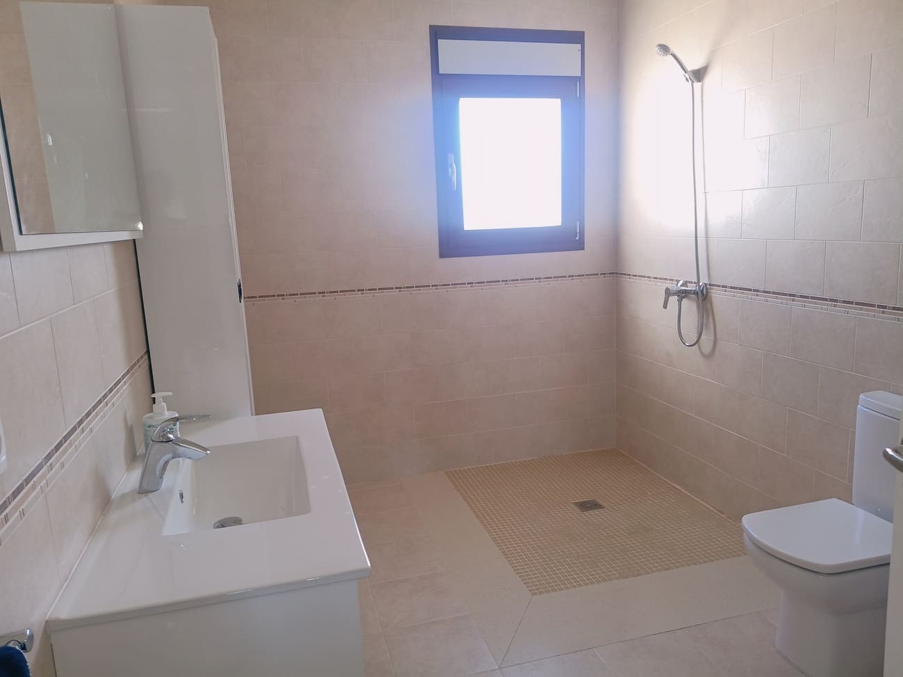 Casa de 4 habitaciones en Roldan en venta con garaje - 275.000 € (Ref: 10050891)