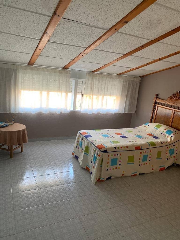 4 bedroom Apartment for sale in Pilar de la Horadada - € 217,000 (Ref: 10050896)