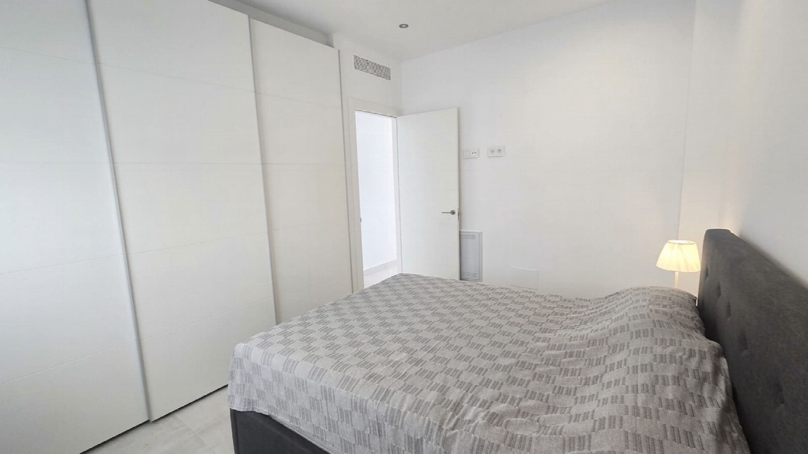 2 soverom Leilighet til salgs i Pilar de la Horadada - € 249 900 (Ref: 10050902)