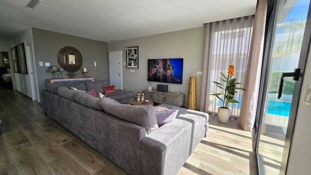 3 chambre Villa/Maison à vendre à Los Montesinos avec piscine - 520 000 € (Ref: 10050903)