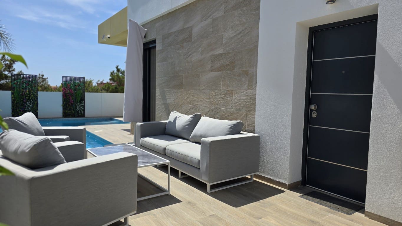 3 chambre Villa/Maison à vendre à Los Montesinos avec piscine - 520 000 € (Ref: 10050903)