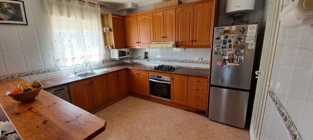 Casa de 3 habitaciones en La Florida, Orihuela en venta con piscina - 199.900 € (Ref: 10050904)