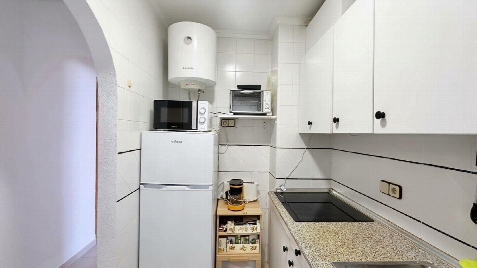 2 sovrum Lägenhet till salu i Torrevieja med pool - 158 000 € (Ref: 10050908)