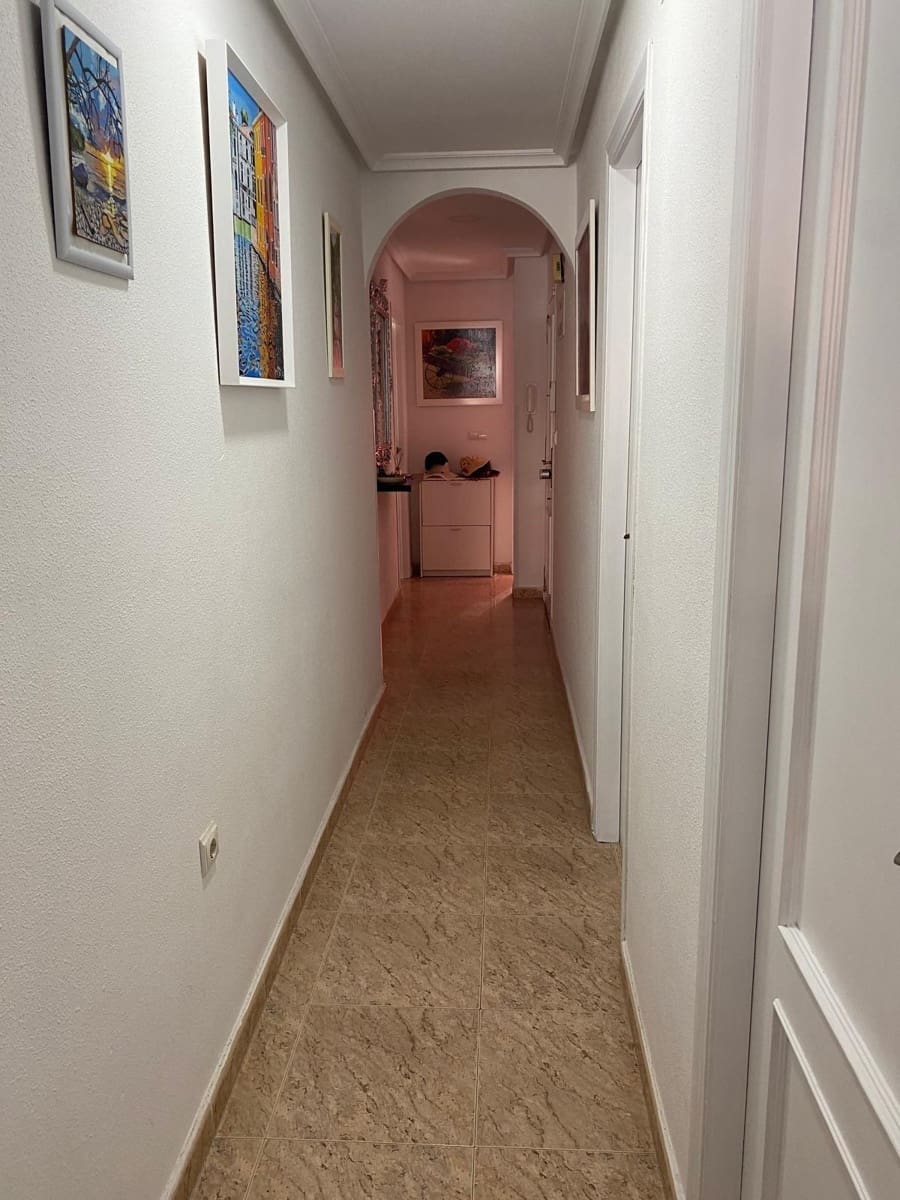 3 soveværelse Lejlighed til salg i Torrevieja - € 195.000 (Ref: 10050914)