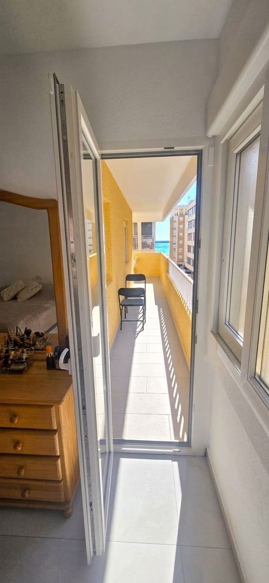 3 bedroom Apartment for sale in Torrevieja with pool - € 249,900 (Ref: 10050915)