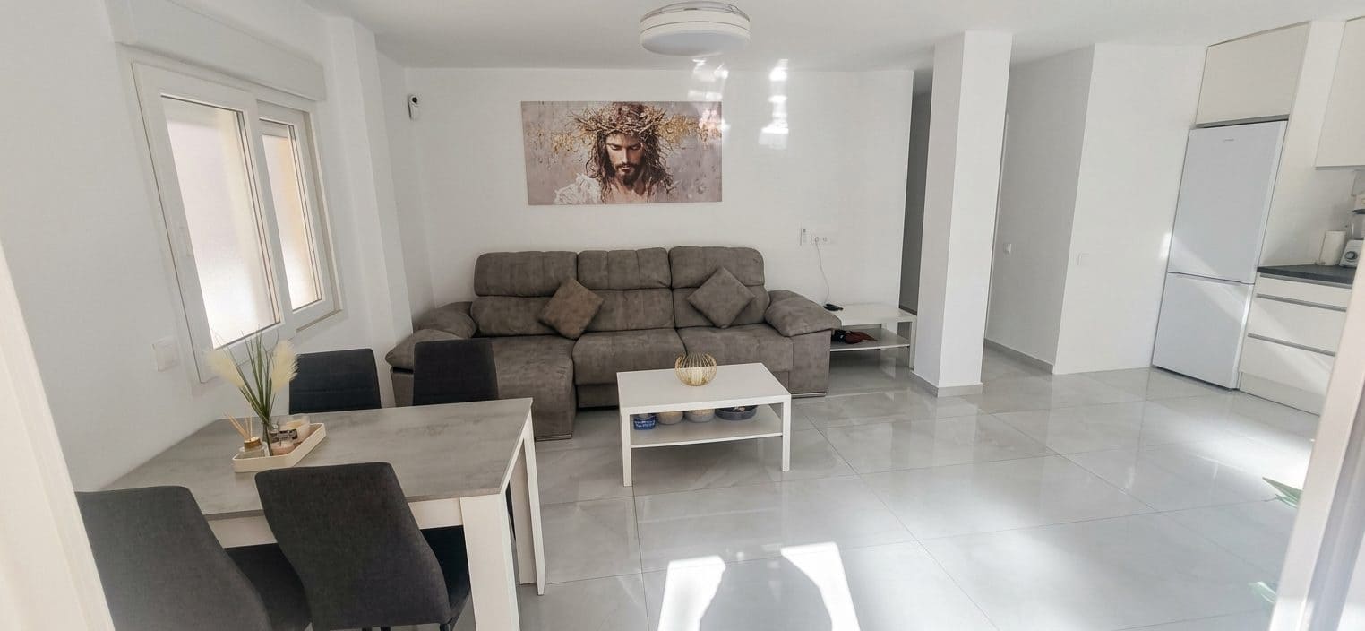 3 bedroom Apartment for sale in Torrevieja with pool - € 249,900 (Ref: 10050915)