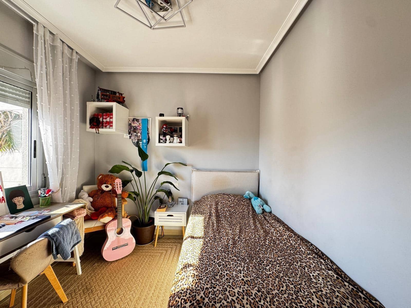3 makuuhuone Huoneisto myytävänä paikassa Torrevieja - 285 000 € (Ref: 10050917)