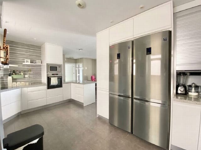 4 soverom Penthouse til salgs i Blue Lagoon med svømmebasseng - € 549 000 (Ref: 10050918)