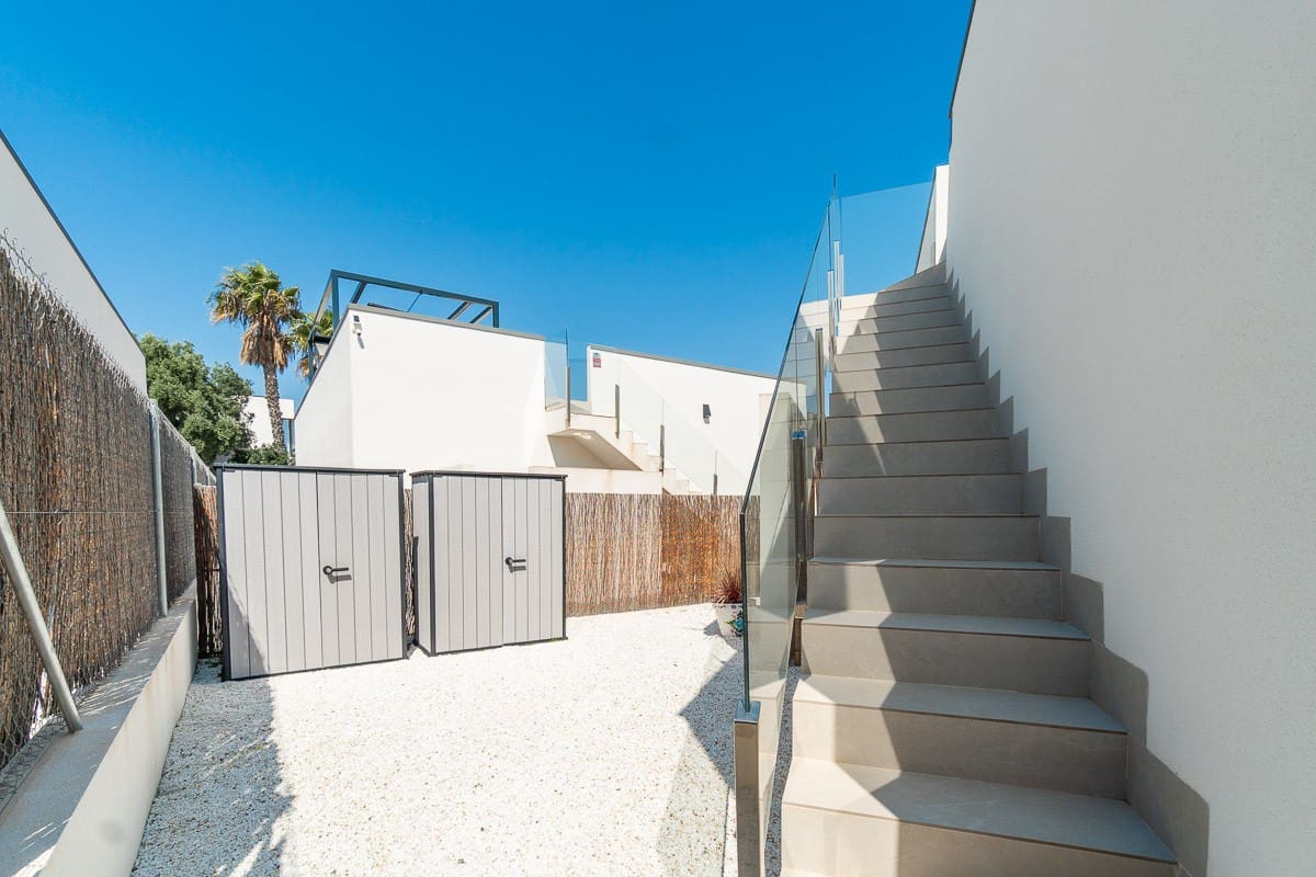 3 soveværelse Villa til salg i Orihuela med swimmingpool - € 524.900 (Ref: 10050921)