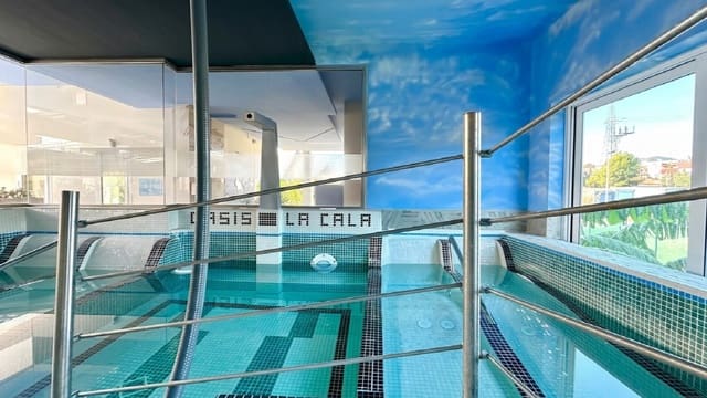 2 soveværelse Lejlighed til salg i Cala de Finestrat, Finestrat med swimmingpool - € 275.000 (Ref: 10050926)
