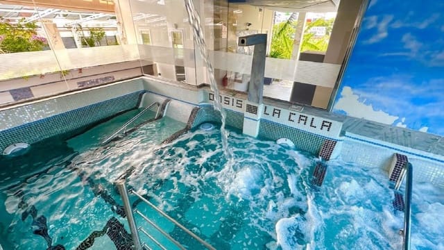 2 soveværelse Lejlighed til salg i Cala de Finestrat, Finestrat med swimmingpool - € 275.000 (Ref: 10050926)