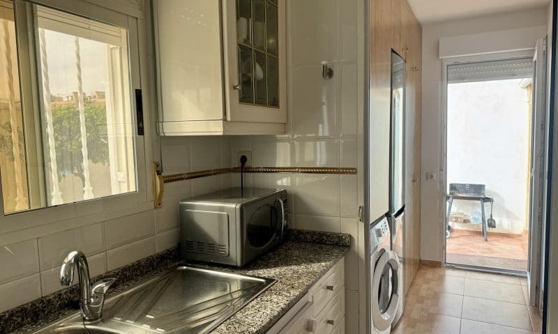 4 slaapkamer Villa te koop in Torrevieja met garage - € 398.995 (Ref: 10050931)