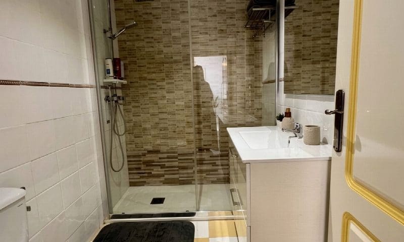4 slaapkamer Villa te koop in Torrevieja met garage - € 398.995 (Ref: 10050931)