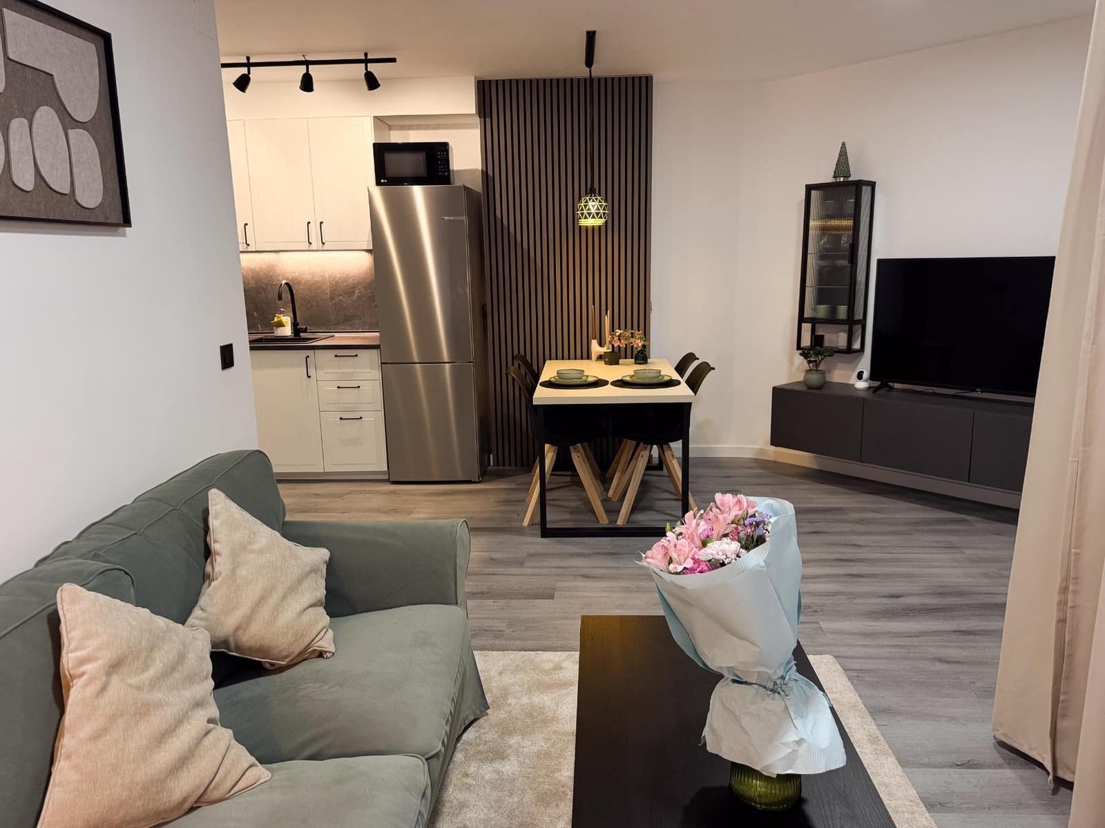 2 bedroom Apartment for sale in Torrevieja - € 189,000 (Ref: 10050932)
