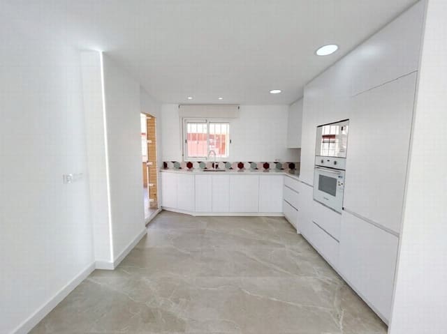 2 chambre Appartement à vendre à Pilar de la Horadada ciudad, Pilar de la Horadada avec garage - 225 000 € (Ref: 10050934)