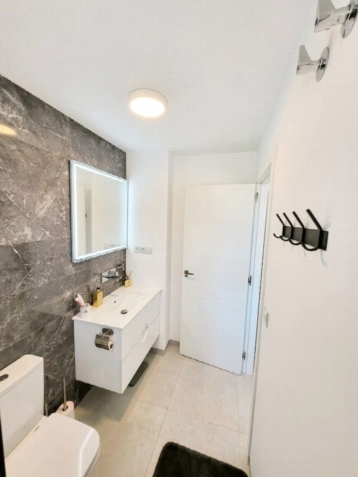 2 quarto Penthouse para venda em San Miguel de Salinas com piscina - 299 000 € (Ref: 10050935)