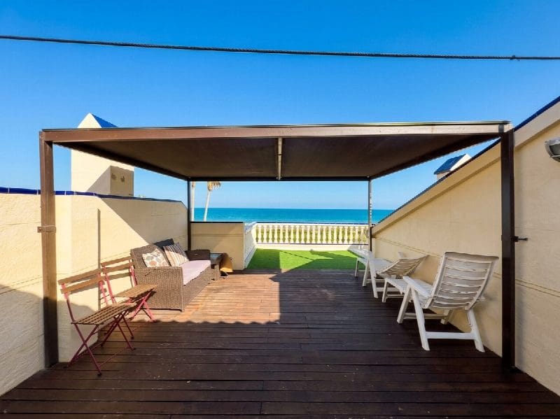 Apartamento de 2 habitaciones en Guardamar del Segura en venta - 450.000 € (Ref: 10050939)