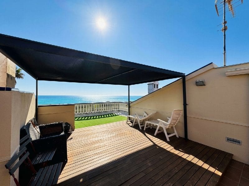 Apartamento de 2 habitaciones en Guardamar del Segura en venta - 450.000 € (Ref: 10050939)