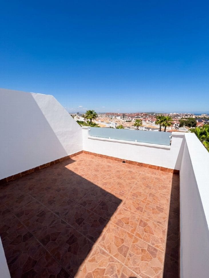 3 quarto Apartamento para venda em Torrevieja - 249 900 € (Ref: 10050942)