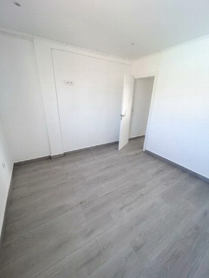 3 quarto Apartamento para venda em Torrevieja - 249 900 € (Ref: 10050942)