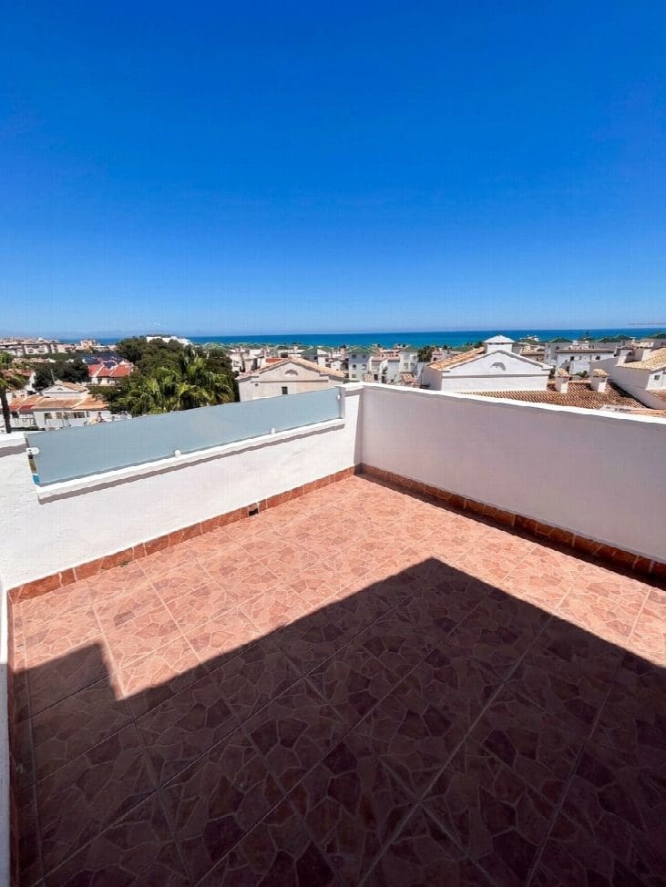 3 quarto Apartamento para venda em Torrevieja - 249 900 € (Ref: 10050942)