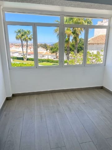 3 quarto Apartamento para venda em Parque de las Naciones, Torrevieja - 249 900 € (Ref: 10050942)