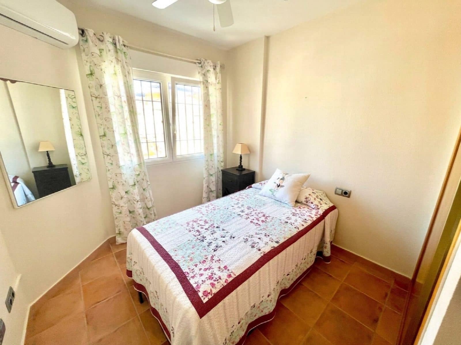 4 quarto Casa em Banda para venda em Pilar de la Horadada - 460 000 € (Ref: 10050944)