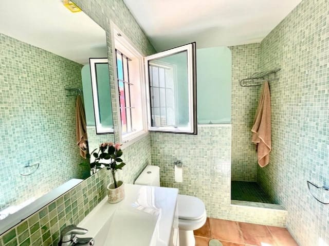 4 quarto Casa em Banda para venda em El Mojon, Pilar de la Horadada - 460 000 € (Ref: 10050944)