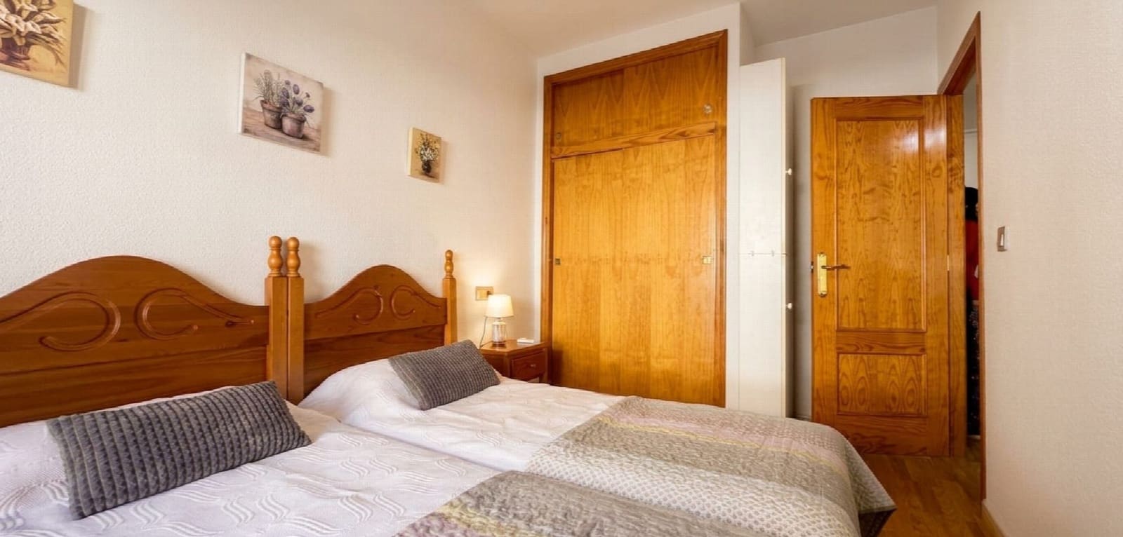 2 bedroom Apartment for sale in Torrevieja - € 159,000 (Ref: 10050945)