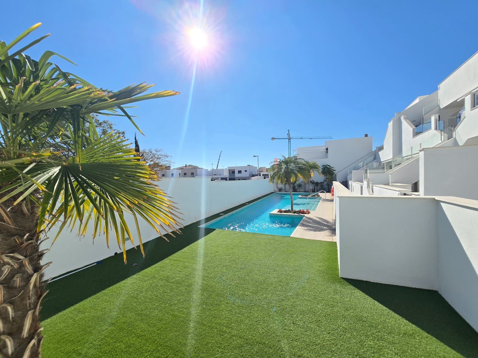 2 soverom Leilighet til salgs i Pilar de la Horadada med svømmebasseng - € 279 000 (Ref: 10050946)