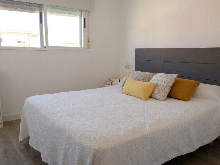 2 slaapkamer Huis te koop in Guardamar del Segura met zwembad garage - € 269.000 (Ref: 10050948)