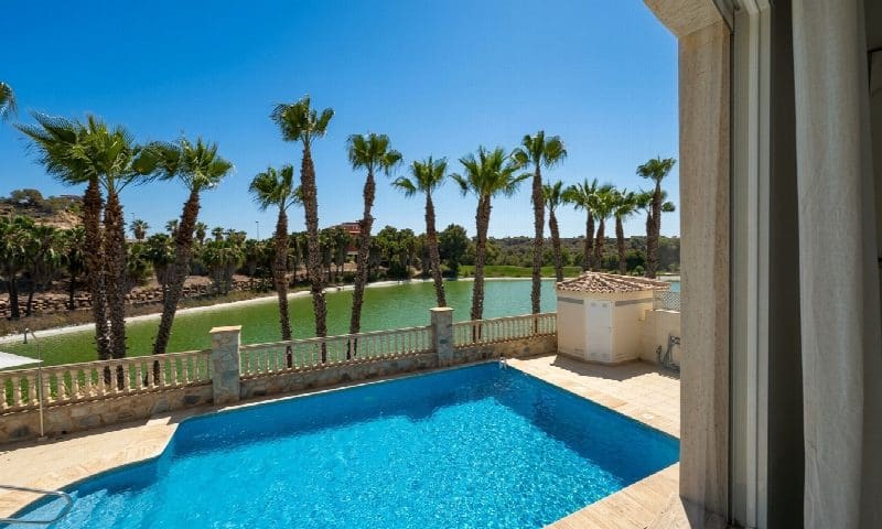 3 bedroom Villa for sale in Orihuela with pool garage - € 579,995 (Ref: 10050950)