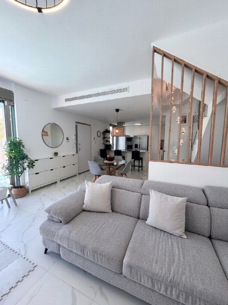 5 bedroom Villa for sale in Orihuela with pool garage - € 595,000 (Ref: 10050951)