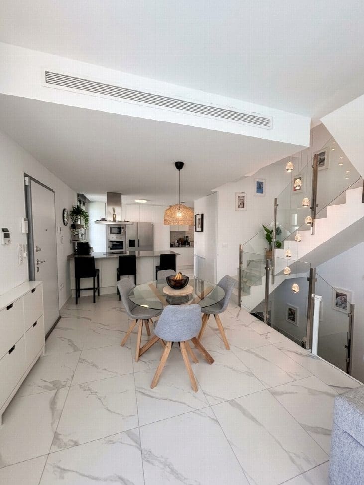 5 bedroom Villa for sale in Orihuela with pool garage - € 595,000 (Ref: 10050951)