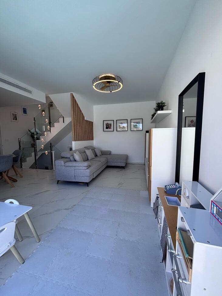 5 bedroom Villa for sale in Orihuela with pool garage - € 595,000 (Ref: 10050951)