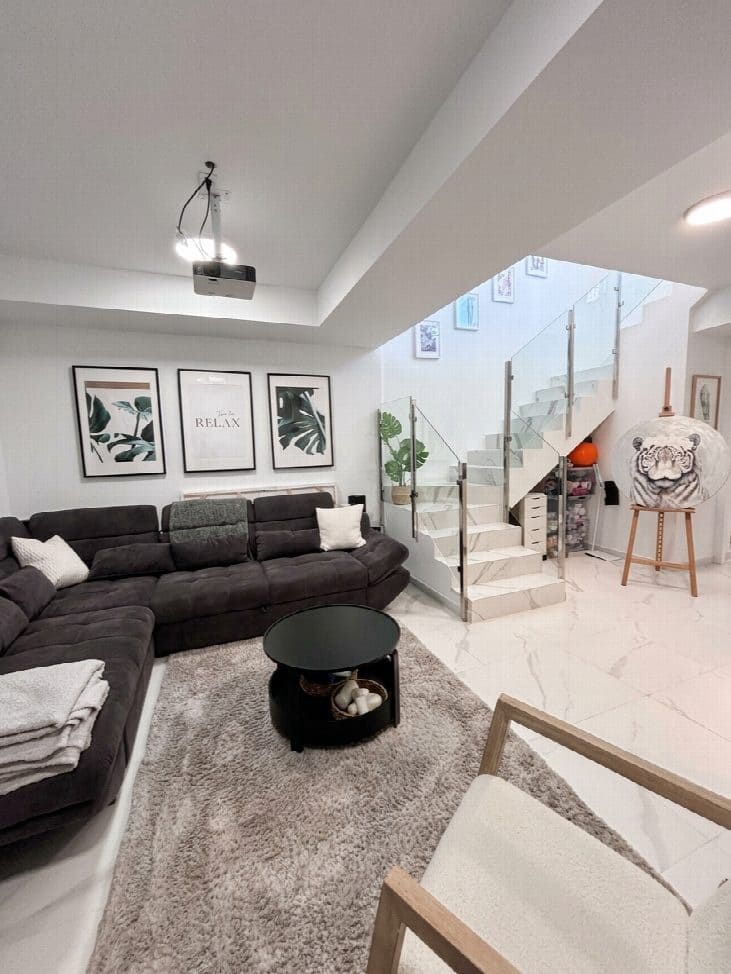 5 bedroom Villa for sale in Orihuela with pool garage - € 595,000 (Ref: 10050951)