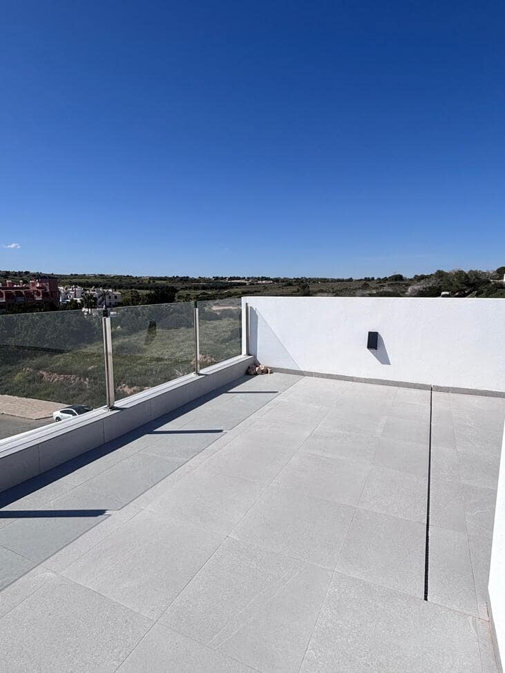 5 bedroom Villa for sale in Orihuela with pool garage - € 595,000 (Ref: 10050951)